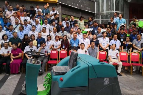 电动扫地车前景如何，有哪些显著优点？