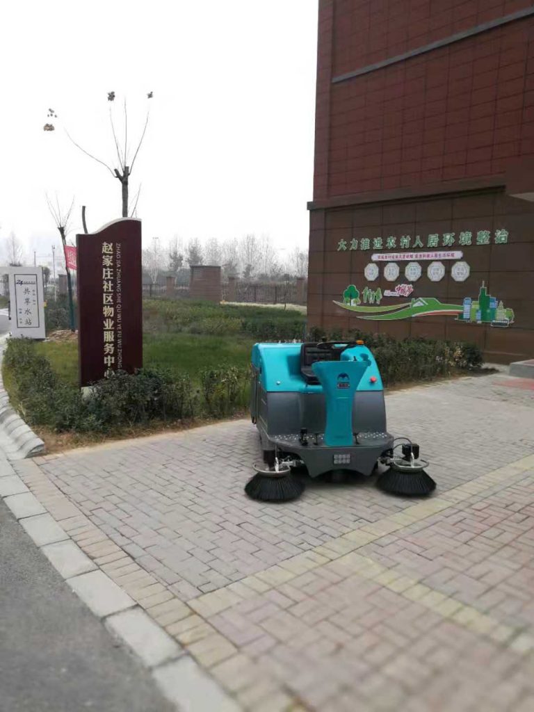 清晨雨洗地车好在哪里?