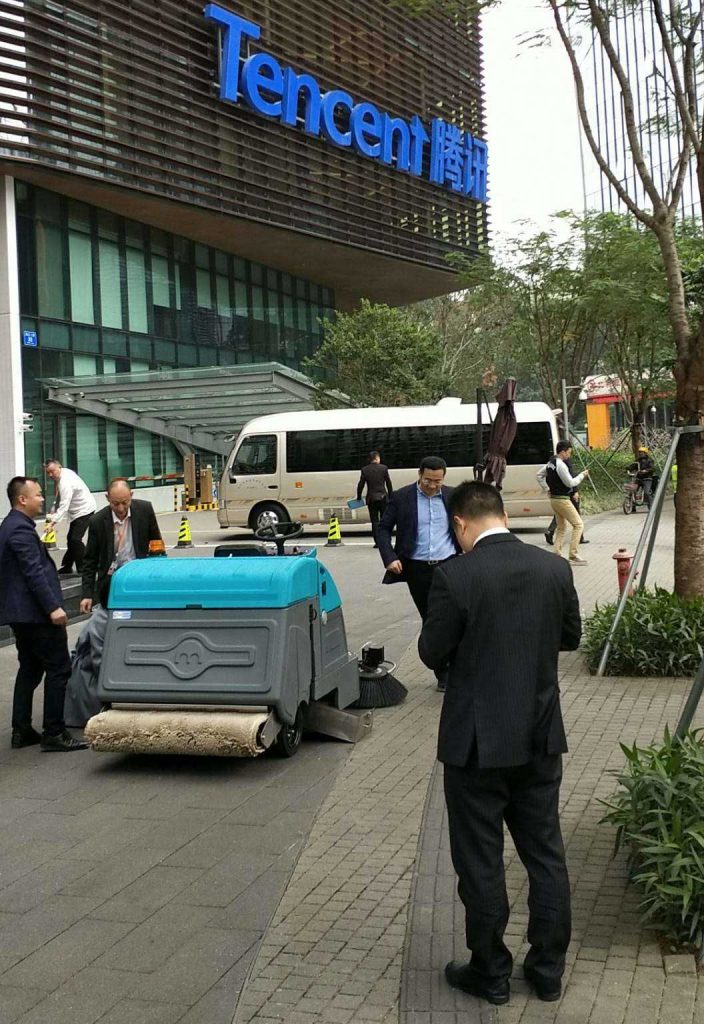 洗地车选对了,才能解决企业的问题