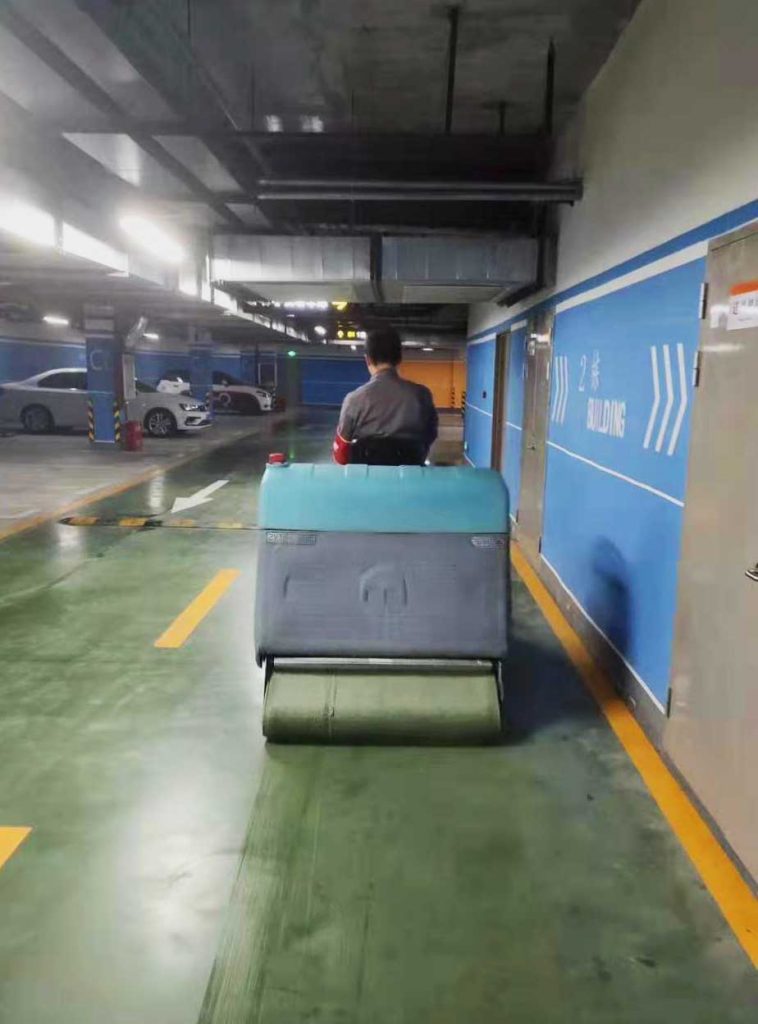 挑选洗地车的四个重要因素