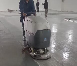 洞悉各类洗地机利弊解析，高效清洁从此无忧！