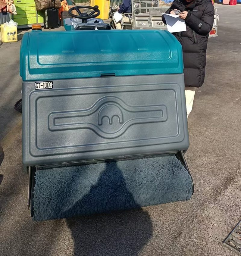 「物业清洁新革命：双刷盘洗地机，效率与品质双提升！」