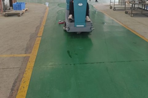 洗地车清洁王者！双430mm刷盘对比单盘，洁净度提升60%