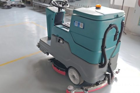 算笔经济账：5000㎡/h洗地车如何让物业清洁成本“高台跳水”