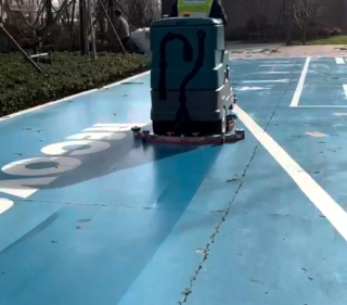 永威璀璨熙湖引入清晨雨150A洗地机,园区与地库清洁效率双提升